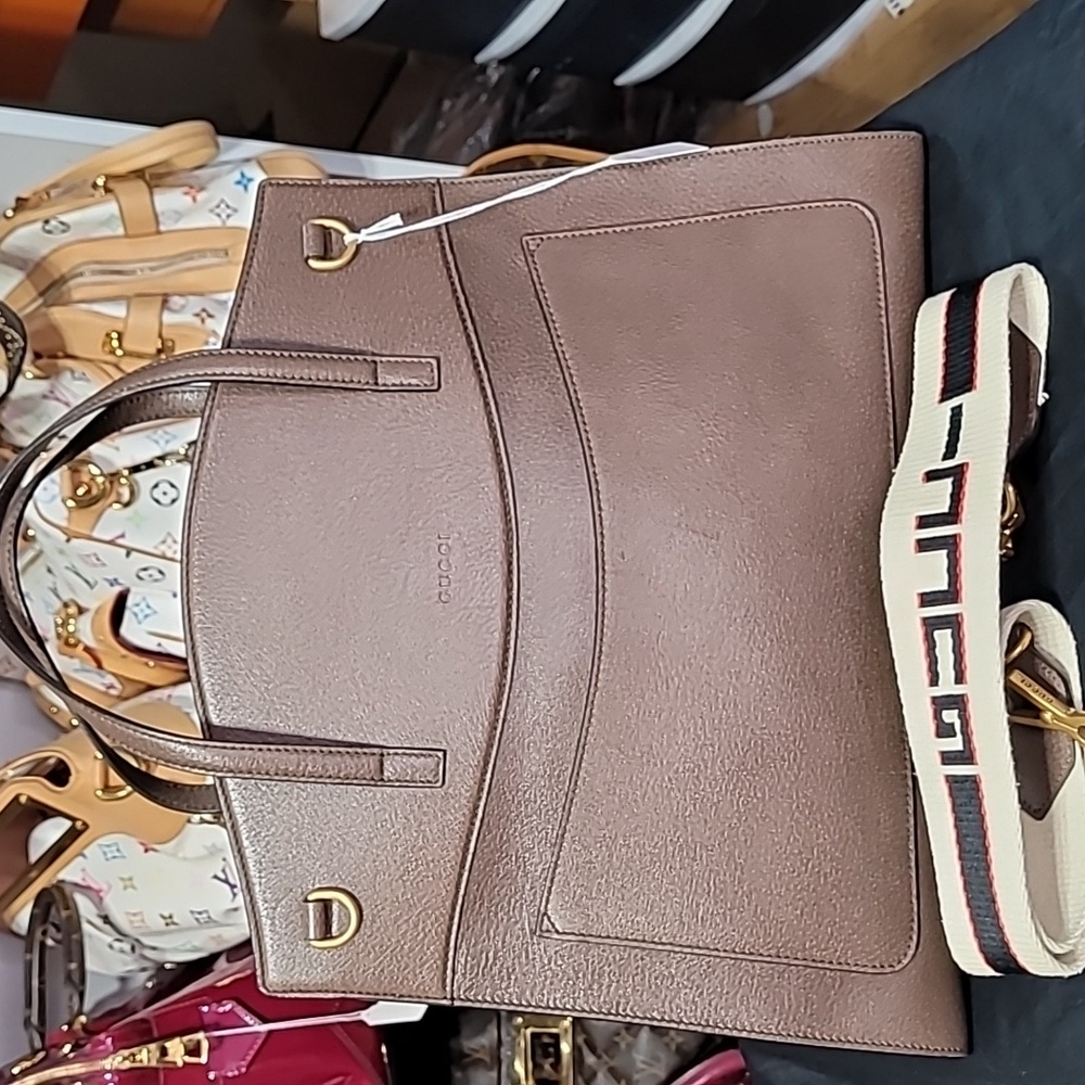 Gucci Sherry Line GG Canvas  Bag GM - Picture 5 of 16